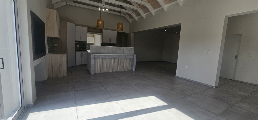 4 Bedroom Property for Sale in Myburgh Park Western Cape